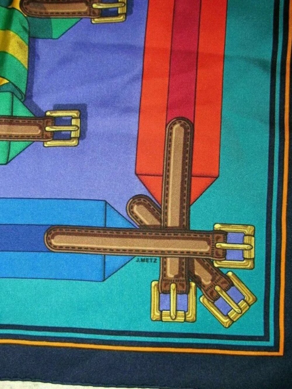 Like New Vintage HERMES Scarf - Picture 3 of 8